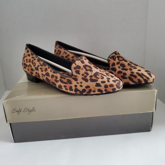 Soft Style Women's Charmy Stiletto, Leopard, 8.5W - Picture 2 of 11